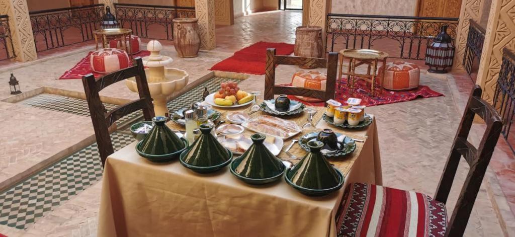 Riad Belvedere Ouzina Kültér fotó