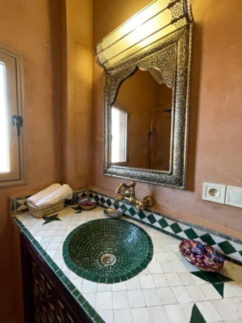 Riad Belvedere Ouzina Kültér fotó